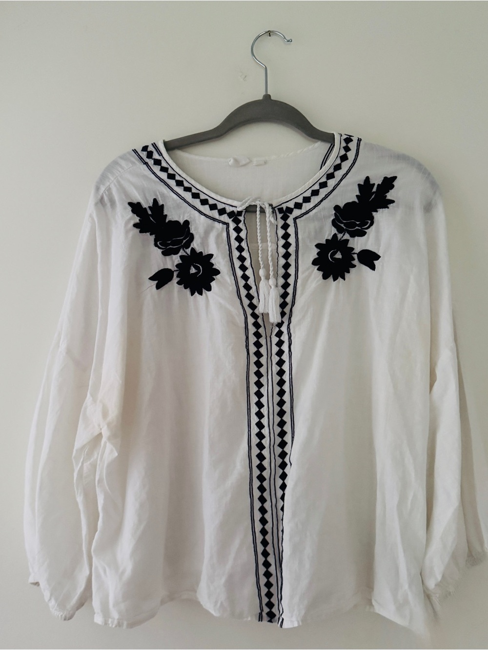 GAP White Tunic Top with Black Floral Embroidery